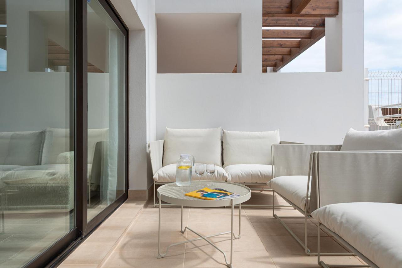 Homeforguest Flat With Large Terrace In Modern Residential Complex With Swimming Pool Caleta De Fuste Exterior photo